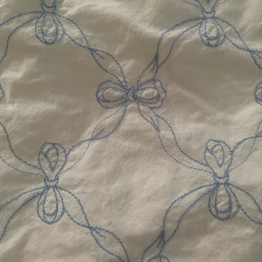 Toddler bed crib size duvet cover embroidered with blue ribbons 100% cotton